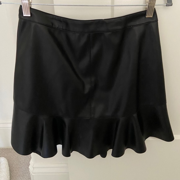 BB Dakota pleather skirt - Picture 1 of 2
